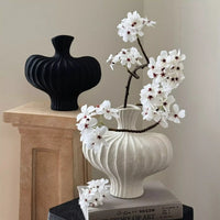 Creative  Vase Living Room Desktop Ornament  Sculpture Model  Flower Arrangement Dried Flower Retro Decor Vase Home Decor